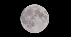 本命盤的月亮是甚麼意思？讀懂你的本命月亮，找回內在安全感